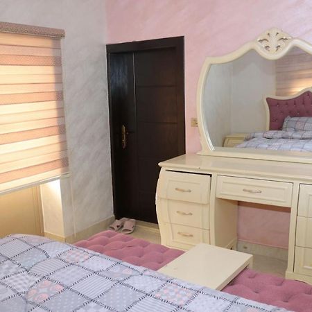 Noor Apartment Ваді-Муса Екстер'єр фото
